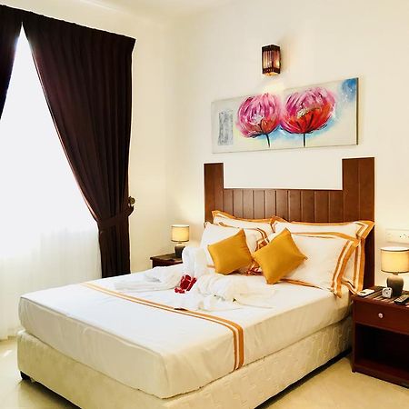 Ceylon Pearlwing Resort Negombo Eksteriør billede